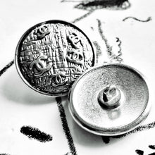 Load image into Gallery viewer, 20 mm buttons ,metal
