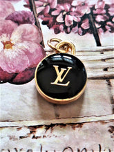 Load image into Gallery viewer, 15 mm bilateral,pendant,buttons,metal,gripox louis vuitton
