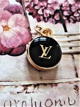 Load image into Gallery viewer, 15 mm bilateral,pendant,buttons,metal,gripox louis vuitton
