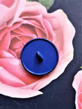 Load image into Gallery viewer, 20 mm   buttons  pendant,resin,
