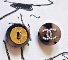 Load image into Gallery viewer, 15 mm  stamped,buttons,resin,sliver,opalescent
