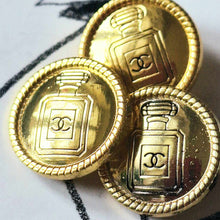 Load image into Gallery viewer, 20 mm stamped buttons, gold metal
