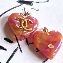 Load image into Gallery viewer, 27 mm   buttons  ,pendant,stamped,,resin, opalescent
