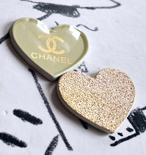 Load image into Gallery viewer, 25 mm  ,buttons,gripox,gold metal
