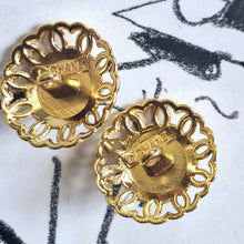 Load image into Gallery viewer, 20 mm stamped buttons ,metal,faux perlen
