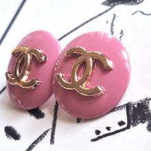 Load image into Gallery viewer, 23 mm stamped buttons,metal,emaille
