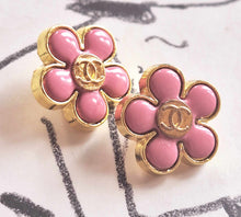 Load image into Gallery viewer, 17 mm stamped buttons,gripox,,metal
