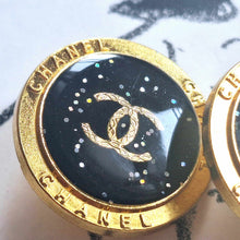 Load image into Gallery viewer, 23 mm  stamped,buttons,shimmering filings,gripox
