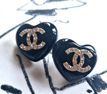 Load image into Gallery viewer, 16 mm buttons, stamped, gold,metal,resin,zirkonia
