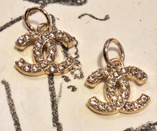 Load image into Gallery viewer, 13,5 mm stamped,buttons,pendant zirkonia,gold metal
