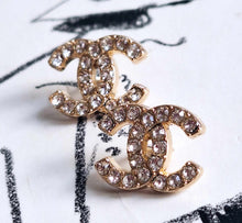 Load image into Gallery viewer, 13,5 mm stamped,buttons, zirkonia,gold metal
