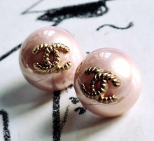 Load image into Gallery viewer, 12 mm buttons,Pearl pink
