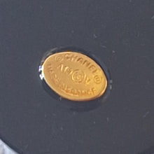 Load image into Gallery viewer, 18 mm  stamped, pendant,buttons,resin
