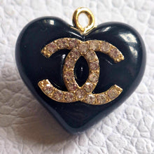 Load image into Gallery viewer, 23 mm   buttons  ,pendant,stamped,,resin, zirkonia
