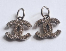 Load image into Gallery viewer, 13,5 mm stamped,buttons,pendant,zirkonia,silver metal
