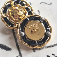 Load image into Gallery viewer, 20 mm stamped buttons metal,emaille
