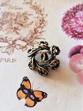 Load image into Gallery viewer, 18 mm buttons,brass
