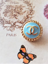 Load image into Gallery viewer, 20 mm buttons,stamped,metal,emaille
