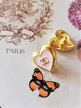 Load image into Gallery viewer, 14 MM STAMPED BUTTONS,METAL,EMAILLE
