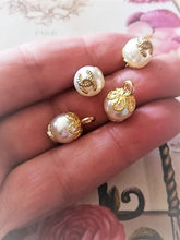 Load image into Gallery viewer, 10 mm butons,faux perlen,metal
