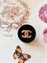 Load image into Gallery viewer, 17 mm buttons,metal,emaille
