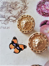 Load image into Gallery viewer, 18mm stamped buttons,metal,matt
