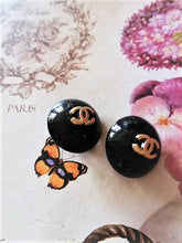 Load image into Gallery viewer, 17 mm buttons,resin,metal
