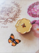 Load image into Gallery viewer, 22 mm stamped buttons,metal,gripox,zirkonia
