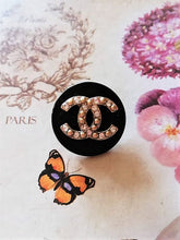 Load image into Gallery viewer, 22 mm buttons,stamped, gold metal,emaille,zirkonia
