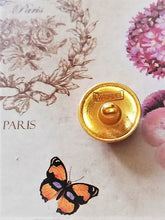 Load image into Gallery viewer, 18 mm  stamped,buttons,emaille,metal
