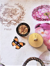 Load image into Gallery viewer, 18 mm stamped buttons,gripox, black,gold metal-L.V
