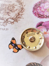 Load image into Gallery viewer, 25 mm stamped buttons,gripox,metal,zirkonia
