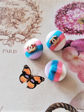 Load image into Gallery viewer, 14 mm rainbow buttons,resin,metal
