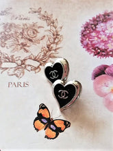 Load image into Gallery viewer, 14 mm stamped buttons,emaille,metal
