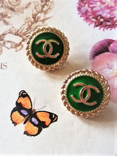 Load image into Gallery viewer, 16 mm stamped  green,buttons,metal,gripox
