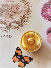 Load image into Gallery viewer, 18 mm stamped buttons,metal,emaille
