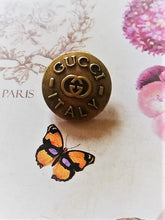 Load image into Gallery viewer, 20 mm buttons brass Gucci
