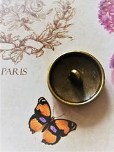 Load image into Gallery viewer, 20 mm buttons brass Gucci
