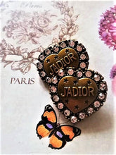 Load image into Gallery viewer, 22 mm stamped buttons,brass,zirkonia,Dior
