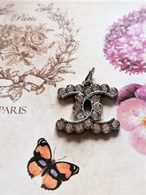 Load image into Gallery viewer, 22 mm stamped buttons,pendant,silver metal,zirkonia
