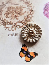 Load image into Gallery viewer, 20 mm buttons,zirkonia,gold metal,emaille
