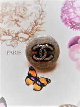 Load image into Gallery viewer, 22 mm buttons,metal,emaille,
