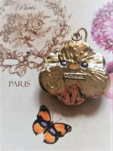 Load image into Gallery viewer, 30 mm stamped buttons,pendant,camellia, gold metal,emaille
