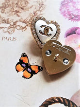 Load image into Gallery viewer, 20 mm stamped buttons,gripox,metal,zirkonia
