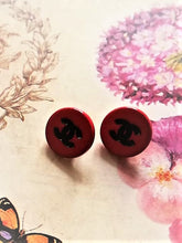 Load image into Gallery viewer, 12 mm stamped buttons red,emaille

