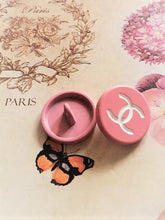 Load image into Gallery viewer, 17 mm buttons,metal,emaille,pink
