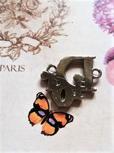 Load image into Gallery viewer, 23 mm buttons,pendant,zirkonia,silver metal,Dior
