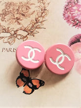 Load image into Gallery viewer, 17 mm buttons,metal,emaille,pink
