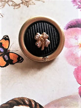 Load image into Gallery viewer, 20 mm,stamped buttons, resin,zirkonia,gold metal
