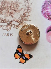 Load image into Gallery viewer, 20 mm stamped  buttons,faux perlen,gold metal
